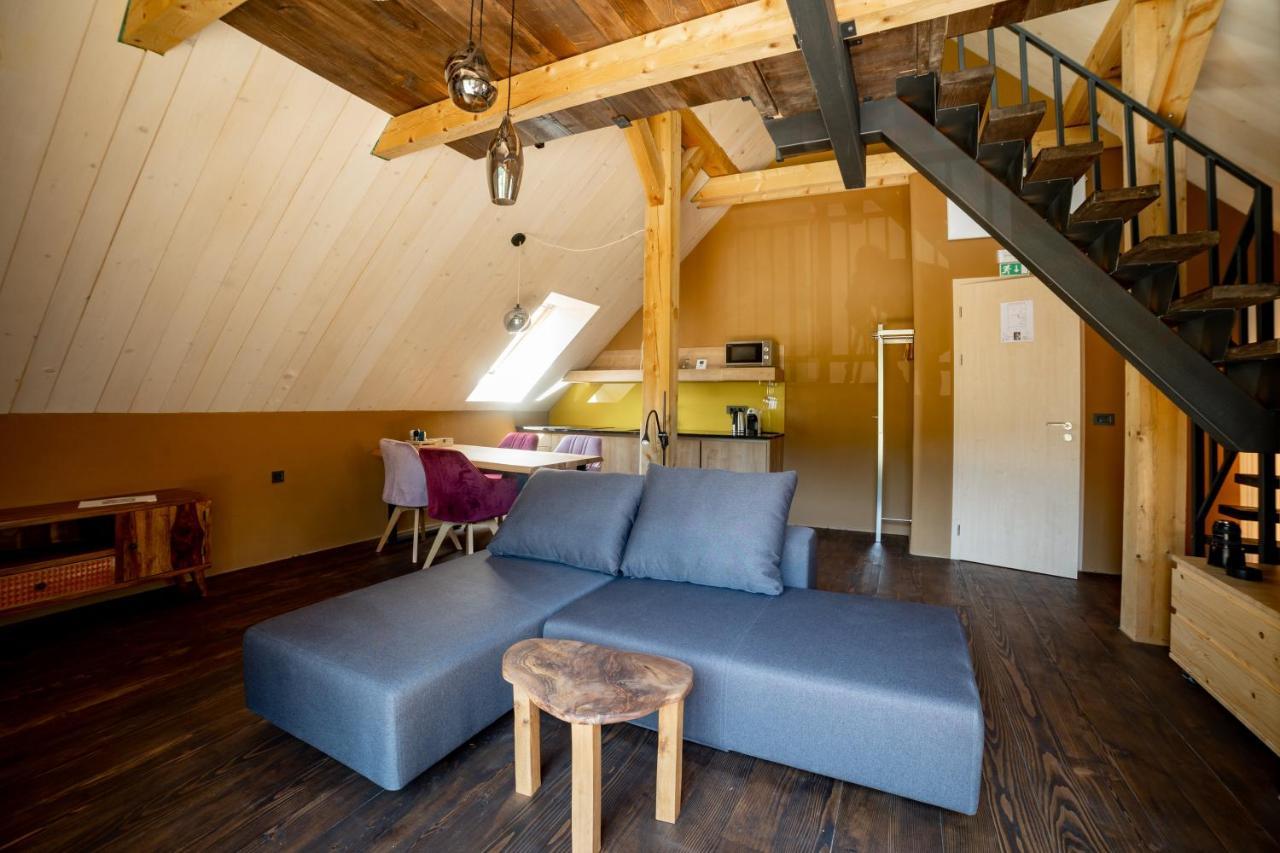 Hisa Zdravega Oddiha Appartement Begunje pri Cerknici Buitenkant foto