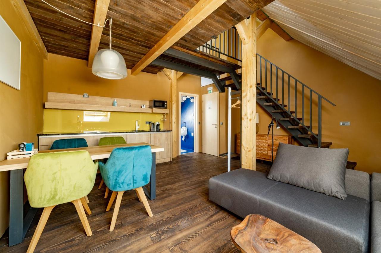 Hisa Zdravega Oddiha Appartement Begunje pri Cerknici Buitenkant foto